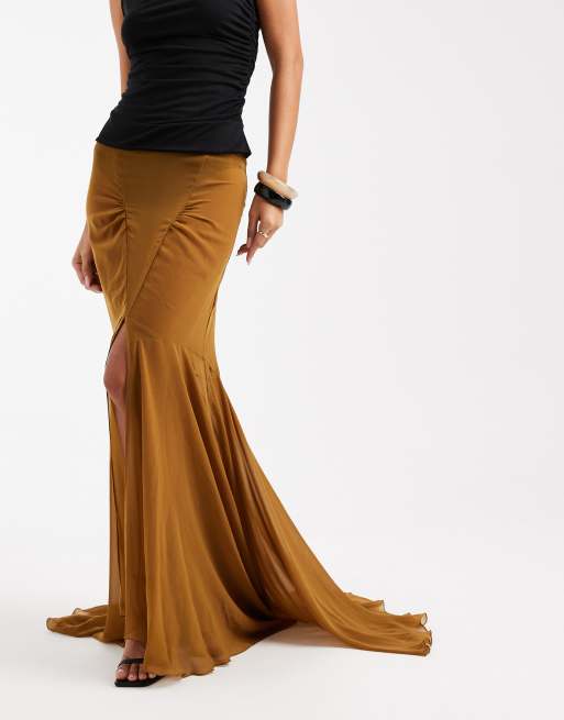 ASOS DESIGN – Maxirock aus Chiffon in Ocker mit Schleppe, 3 von 5