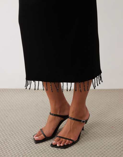 ASOS DESIGN Maxirock aus Samt mit Fransen in Schwarz, 4 von 5