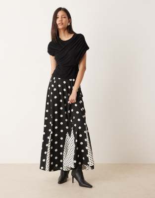 ASOS DESIGN - Maxirock mit Mustermix und Godet-Bunt