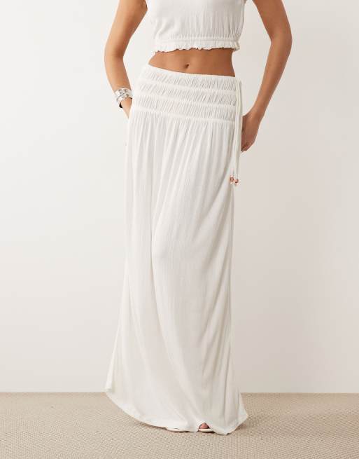 ASOS DESIGN - Maxirok van kreukelstof met gesmokte tailleband in wit, deel van co-ord set, 2 van 5