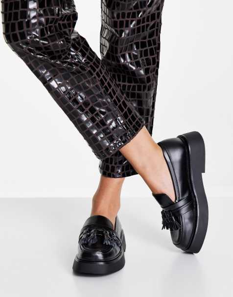ASOS DESIGN Maxwell chunky tassle loafers in black - view 1