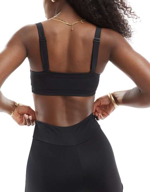ASOS DESIGN – Maya – Mix and Match – Trägerloses Bikinioberteil in Schwarz mit eckigem Ausschnitt, 3 von 4