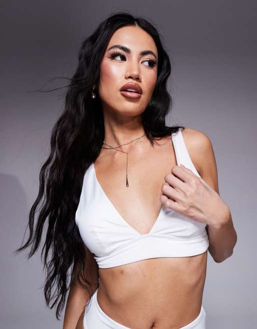 ASOS DESIGN - Maya - Mix en match - Diepuitgesneden bikinitopje van gladde stof in wit, 4 van 4
