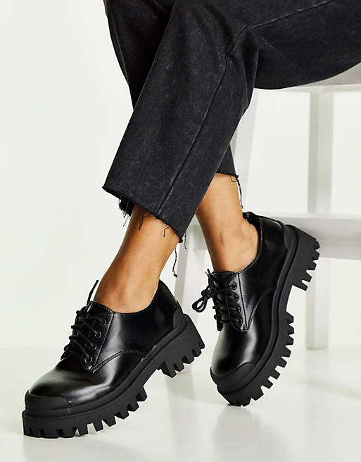 ASOS DESIGN Mayan chunky lace up flat shoes in black