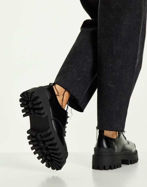 ASOS DESIGN – Mayan – Czarne sznurowane płaskie buty na grubej podeszwie, 3 z 4