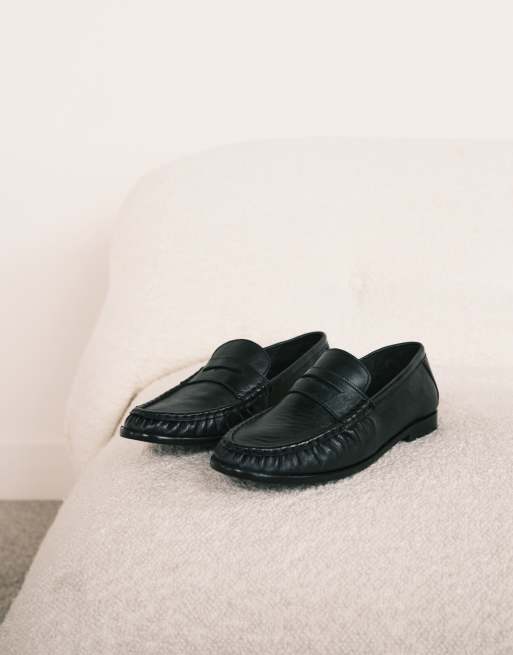 ASOS DESIGN – Mayfair – Hochwertige Loafer aus Leder in Schwarz mit Raffung, 4 von 4