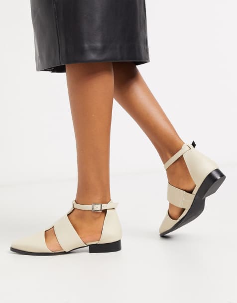 ASOS DESIGN – Meanwood – Spitze, flache Schuhe in Knochenweiß