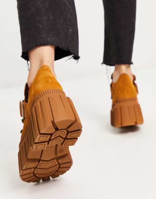 ASOS DESIGN Meg premium suede chunky flat shoes in camel, 3 of 4