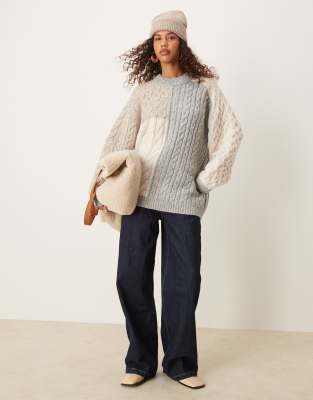 ASOS DESIGN - Mehrfarbiger Pullover mit Patchwork-Zopfmuster und Rundhalsausschnitt-Bunt