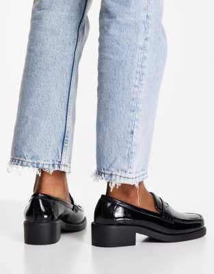 90's platform loafers