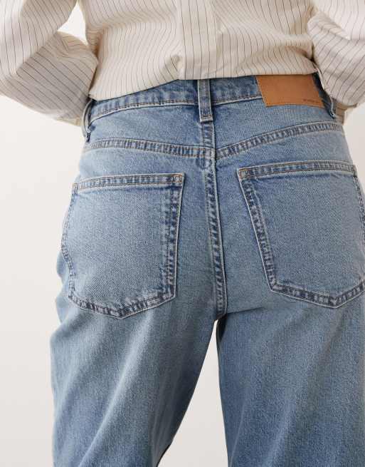 ASOS DESIGN – Mellanblå, ankellånga jeans med bekväm stretch och raka ben, 4 av 5