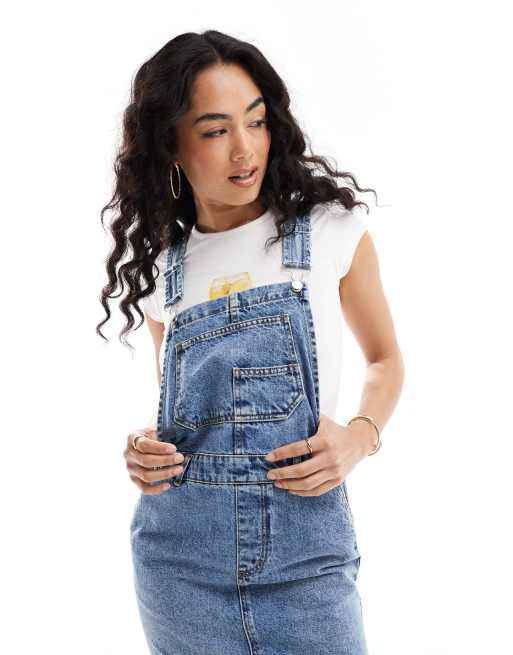 ASOS – DESIGN – Mellanblå jeansklänning i hängselbyxmodell, 3 av 4