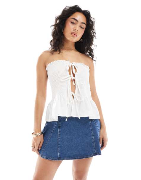 ASOS DESIGN – Mellanblå, klockad minikjol i denim - view 1