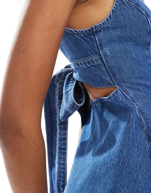 ASOS DESIGN – Mellanblå peplum-topp i denim med rosett baktill, 3 av 4