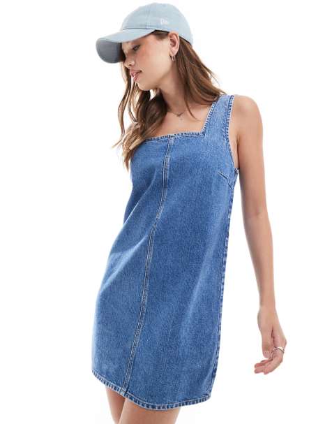 ASOS DESIGN – Mellanblå shiftklänning i denim med fyrkantig ringning - view 1