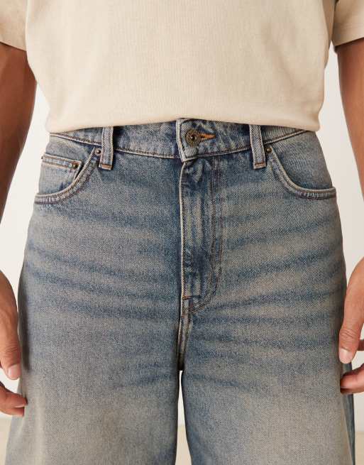 ASOS DESIGN – Mellanblå, tvättade jeans med barrelben, 4 av 5