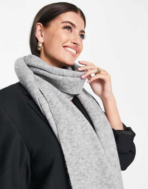 ASOS DESIGN – Mellangrå, ribbstickad halsduk, 4 av 4