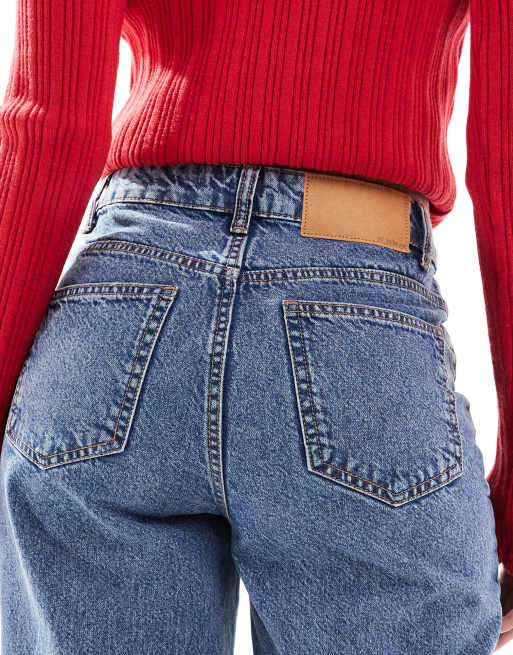 ASOS DESIGN - Mellemblå højtaljede mom-jeans med afslappet pasform, 4 af 5