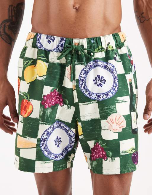 ASOS DESIGN - Mellemlange badeshorts med tegl- og frugtprint, 5 af 5