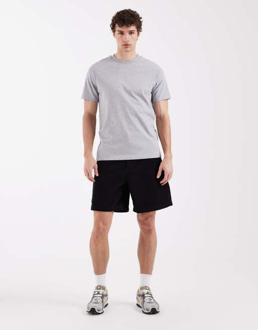 ASOS DESIGN - Mellemlange sorte fløjlsshorts, 2 af 5