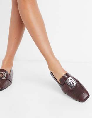 ASOS DESIGN - Mellow - Zachte leren loafer met hardware in bordeauxrood leer met krokodillenmotief