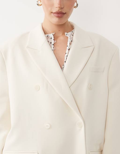 ASOS DESIGN menswear inspired oversized maxi length blazer in ecru, 3 of 4