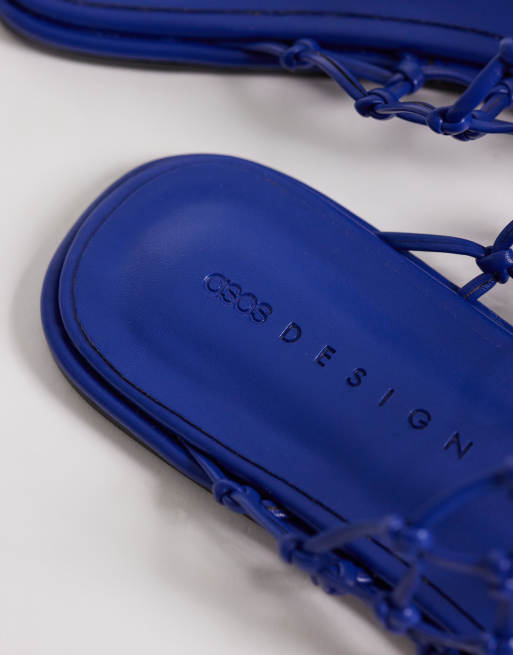 ASOS DESIGN – Mercy – Flache, geflochtene Mules in Blau, 3 von 4