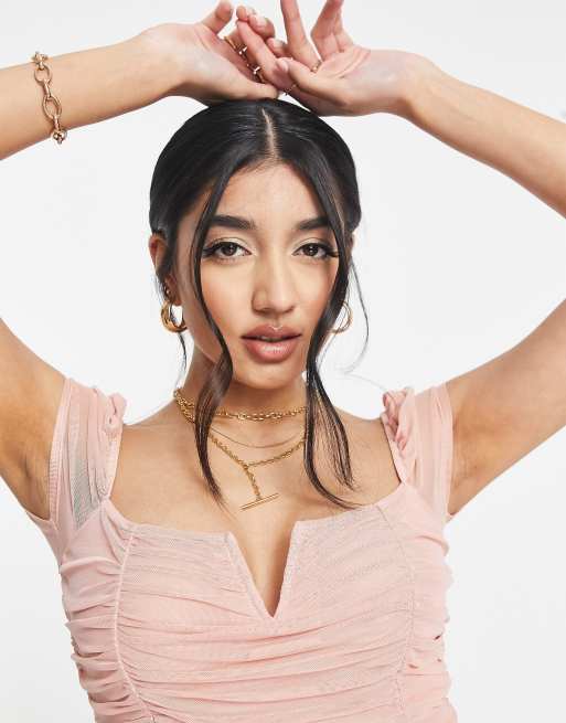 ASOS DESIGN - Mesh crop top met rimpeleffect en V-staafje in beigeroze, 4 van 4