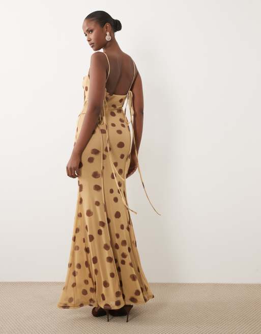 ASOS DESIGN mesh kjole med synlige sømme, formet skål og maxilængde i sløret prikprint, 4 af 4