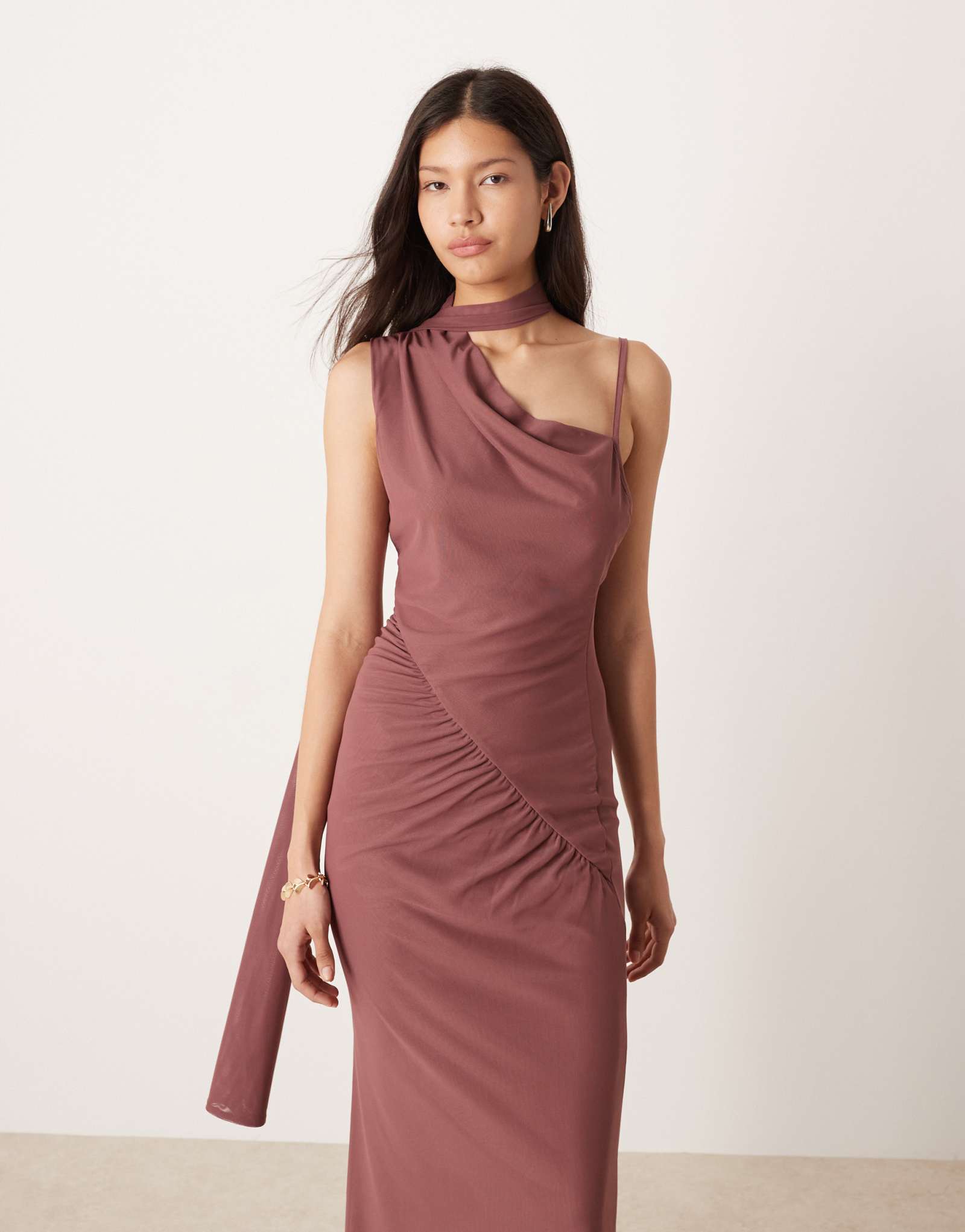 Платье ASOS DESIGN с узким шарфом-накидкой в ​​цвете пыльной розы