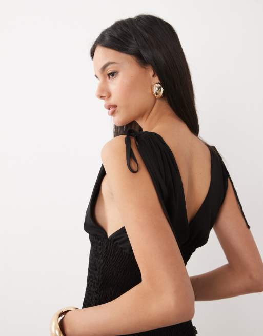 ASOS DESIGN mesh top met smok en diepe hals in zwart, 4 van 4