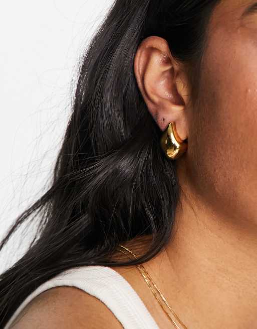 ASOS DESIGN - Met 14k goud vergulde oorbellen met design van gesmolten studs, 3 van 4