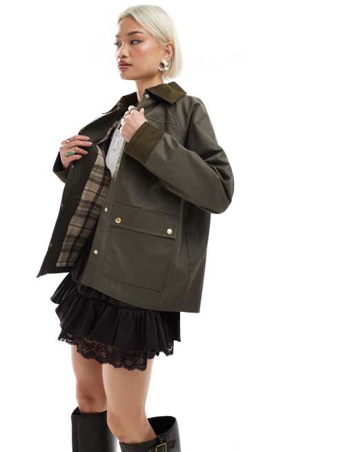 ASOS DESIGN - Met was behandelde jack met corduroy kraagje in olijfgroen, 3 van 4