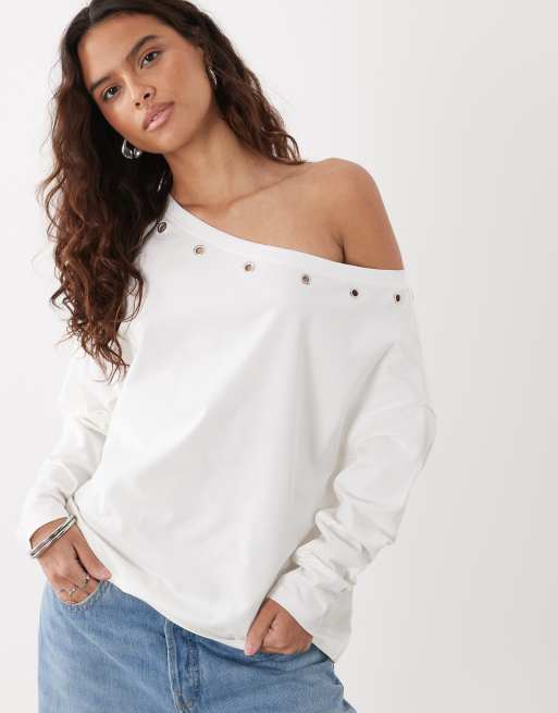 ASOS DESIGN metal eyelet dropped shoulder t-shirt in cream, 2 of 4