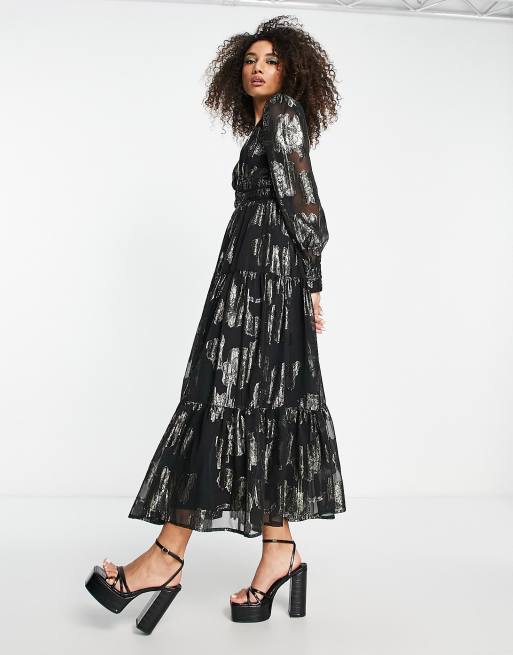 black dress with metallic design 5595