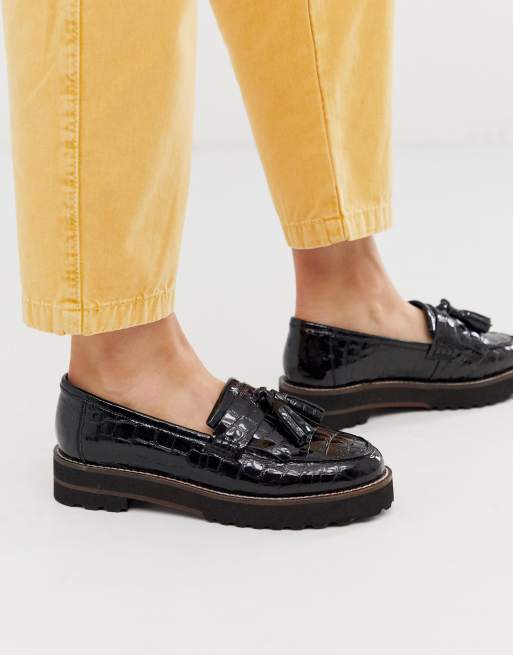 ASOS DESIGN – Meze – Klobige Loafer aus Leder mit Fransendetail in Schwarz, 3 von 4