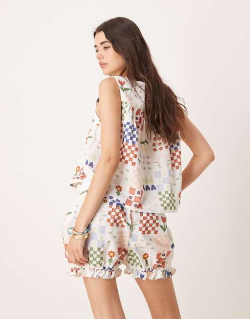 ASOS DESIGN micro bloomer shorts in tile print, 3 of 5