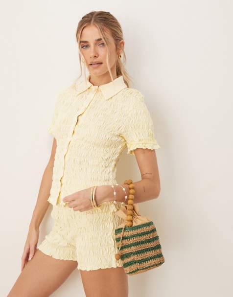 ASOS DESIGN - Micro overhemd met gesmokt detail in crème met wassing, deel van co-ord set - view 1