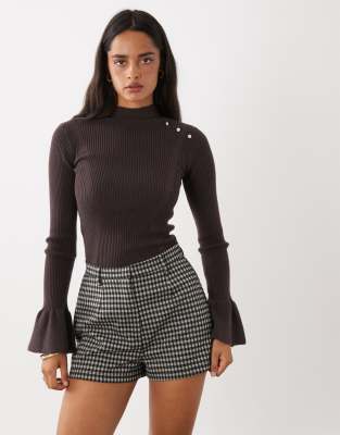 Tailored 2