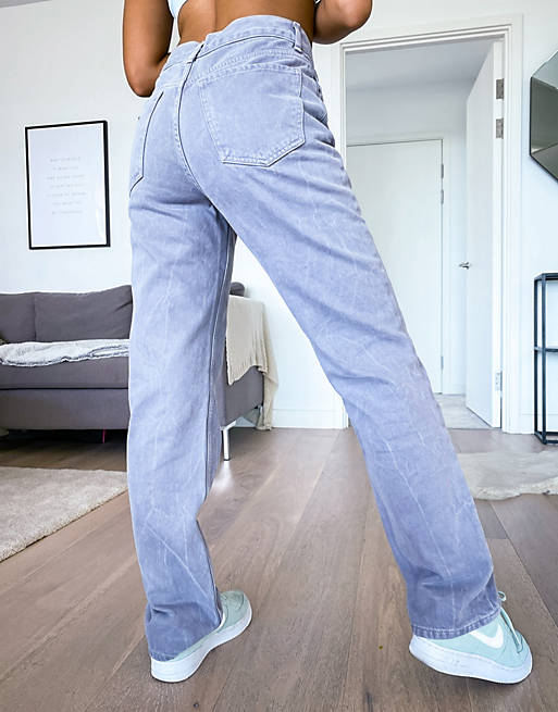 Women mid rise '90's' straight leg jeans in washed lavender 