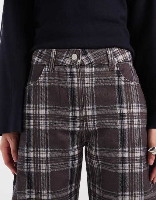 ASOS DESIGN mid rise barrel jean in check print, 4 of 5
