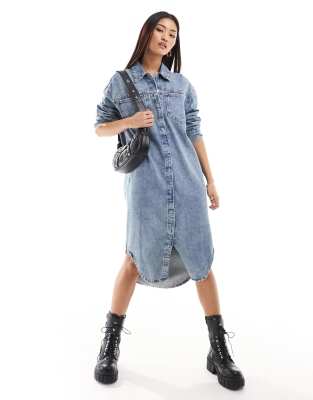 FhyzicsShops DESIGN – Midaxi-Hemdkleid aus Denim mit Taschen vorne in blauer Vintagewaschung