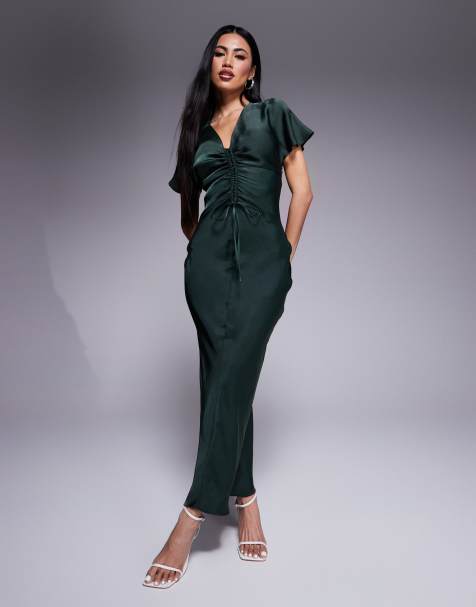 ASOS DESIGN – Midaxi-Kleid aus Satin in kräftigem Grün mit geraffter Vorderseite - view 1