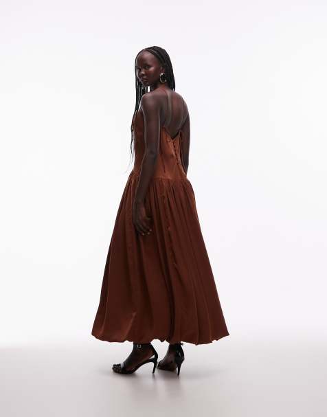 ASOS DESIGN – Midaxi-Kleid in Schokobraun mit asymmetrischem Schnitt und Ballonrock - view 1