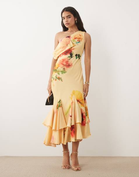 ASOS DESIGN – Midaxi-Kleid mit Blumenmuster, abfallender Schulterpartie und asymmetrischem Godet-Saum - view 1