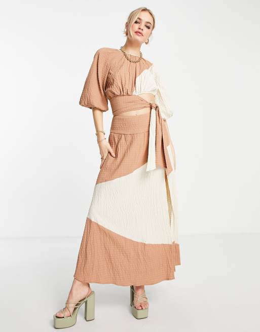 ASOS DESIGN - Midaxi-rok met zijsplit en kleurvlakken