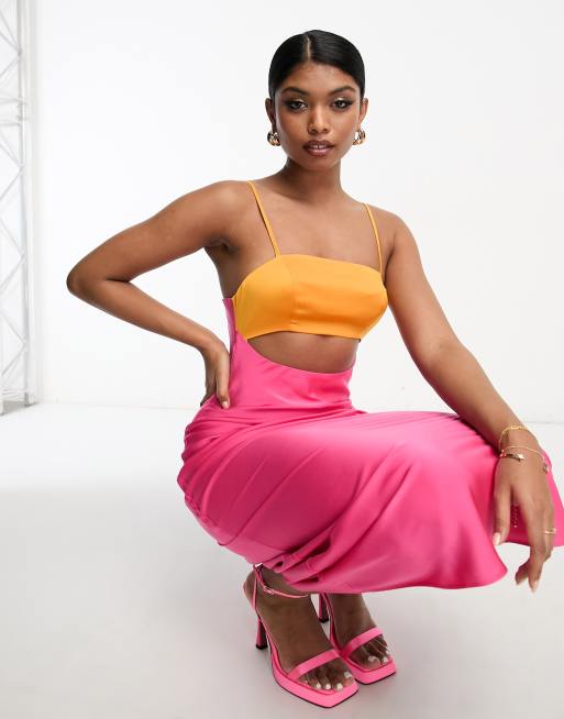 ASOS Design – Midaxikleid aus Satin im Blockfarbendesign mit Zierausschnitt in Rosa, 2 von 4
