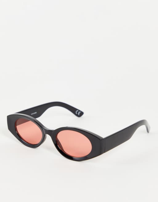 ASOS DESIGN - Middelgrote ovalen zonnebril in zwart met rode glazen - BLACK