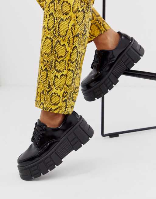 ASOS DESIGN Middle Chaussures plates semelle paisse Noir