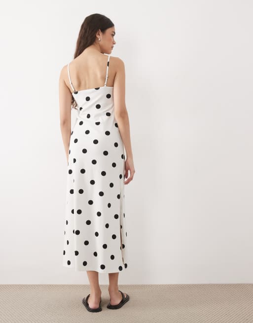 ASOS DESIGN - Midi cami-jurk met zijsplit in gebroken wit met zwarte stippen, 4 van 4
